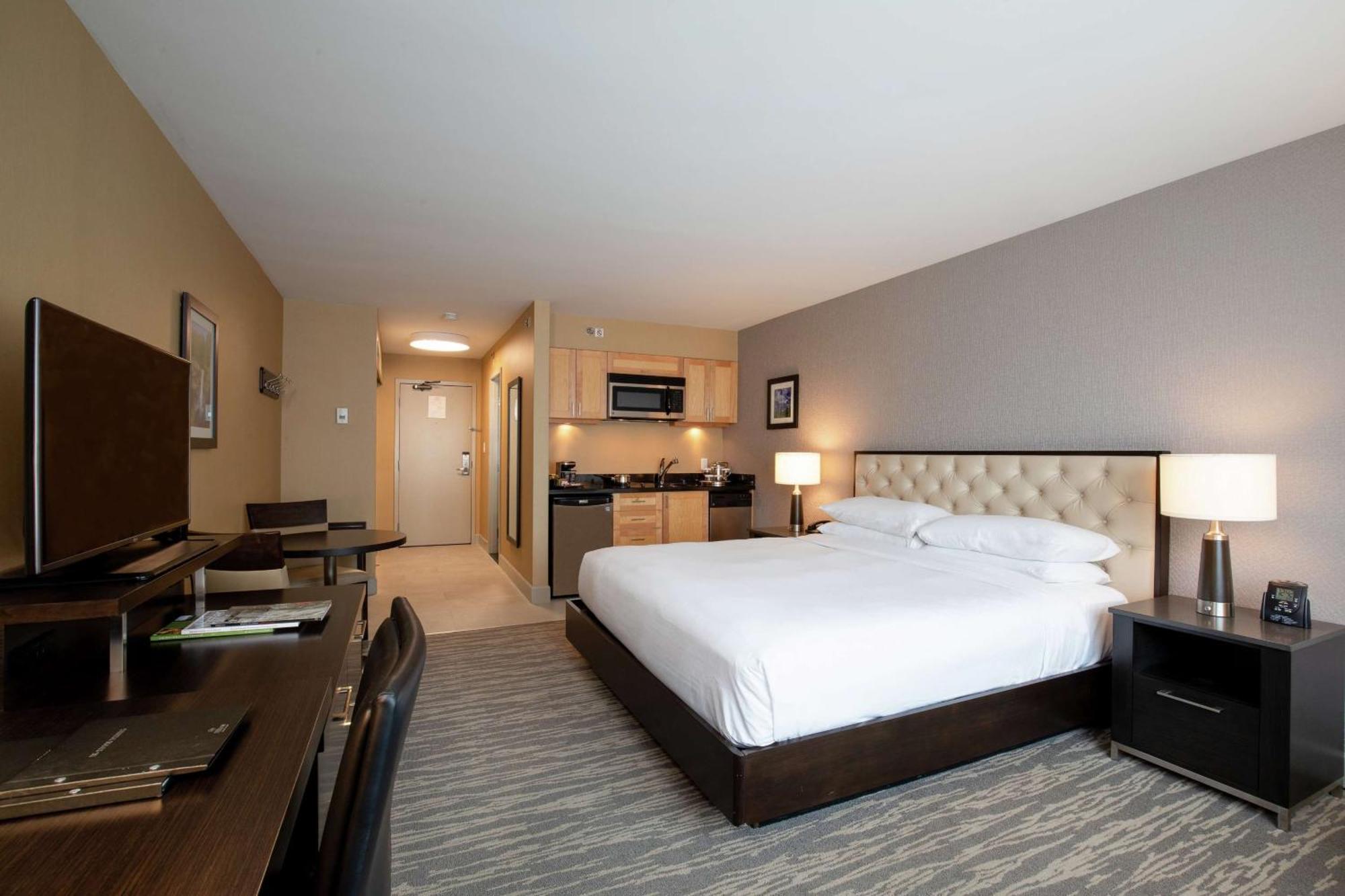 Hilton Whistler Resort & Spa Екстер'єр фото