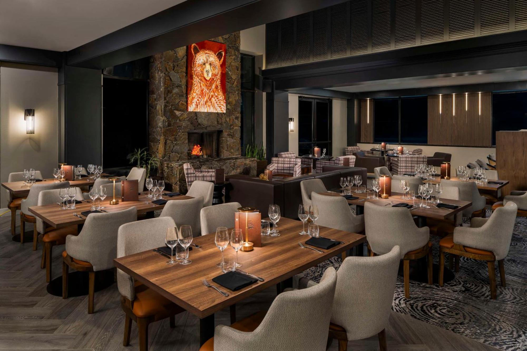 Hilton Whistler Resort & Spa Екстер'єр фото