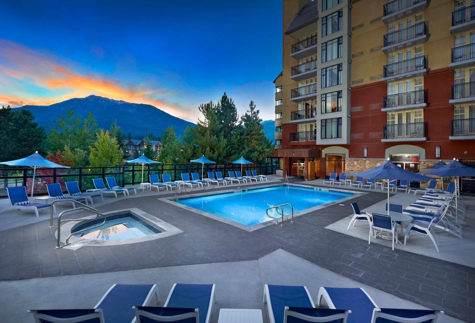 Hilton Whistler Resort & Spa Екстер'єр фото