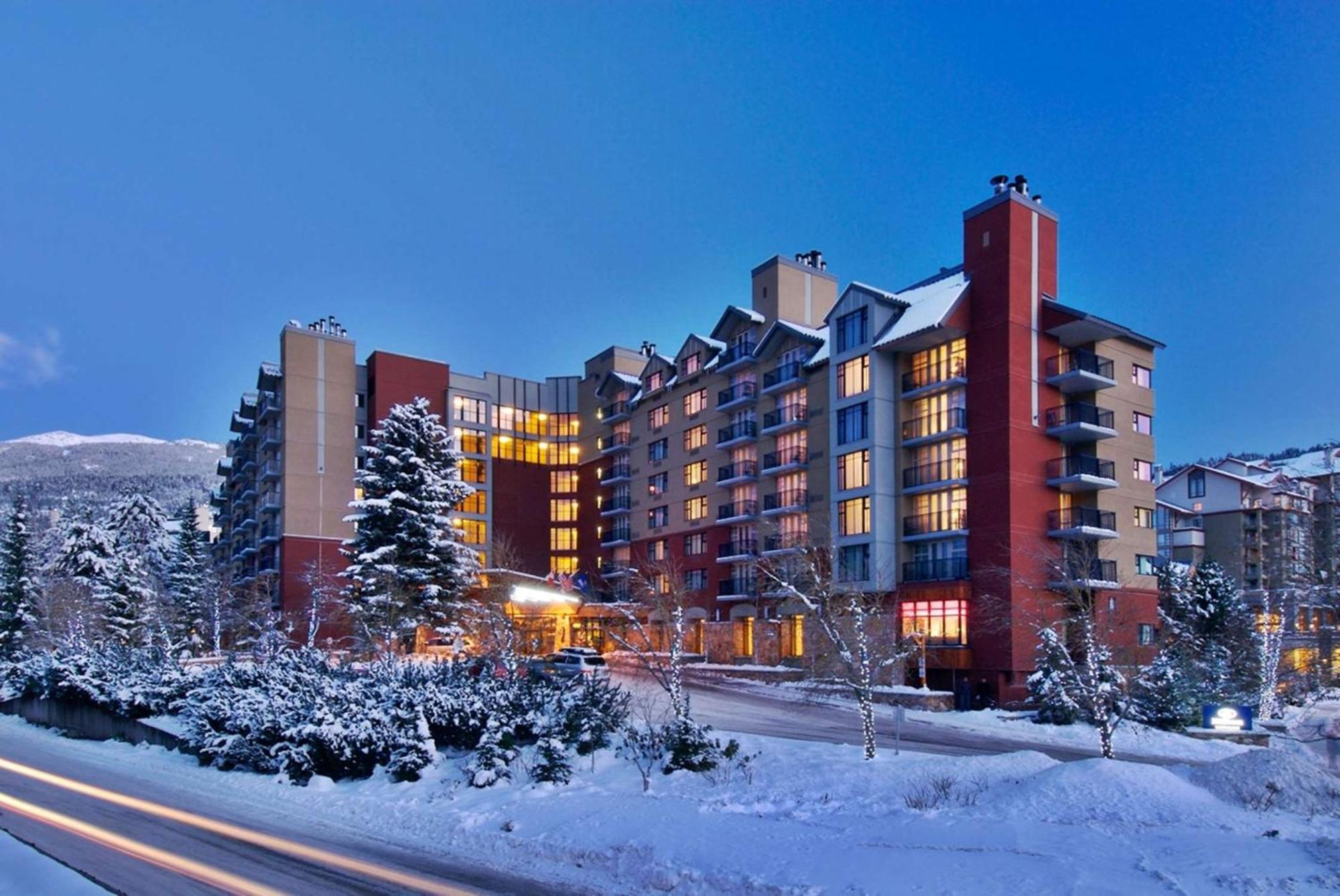 Hilton Whistler Resort & Spa Екстер'єр фото
