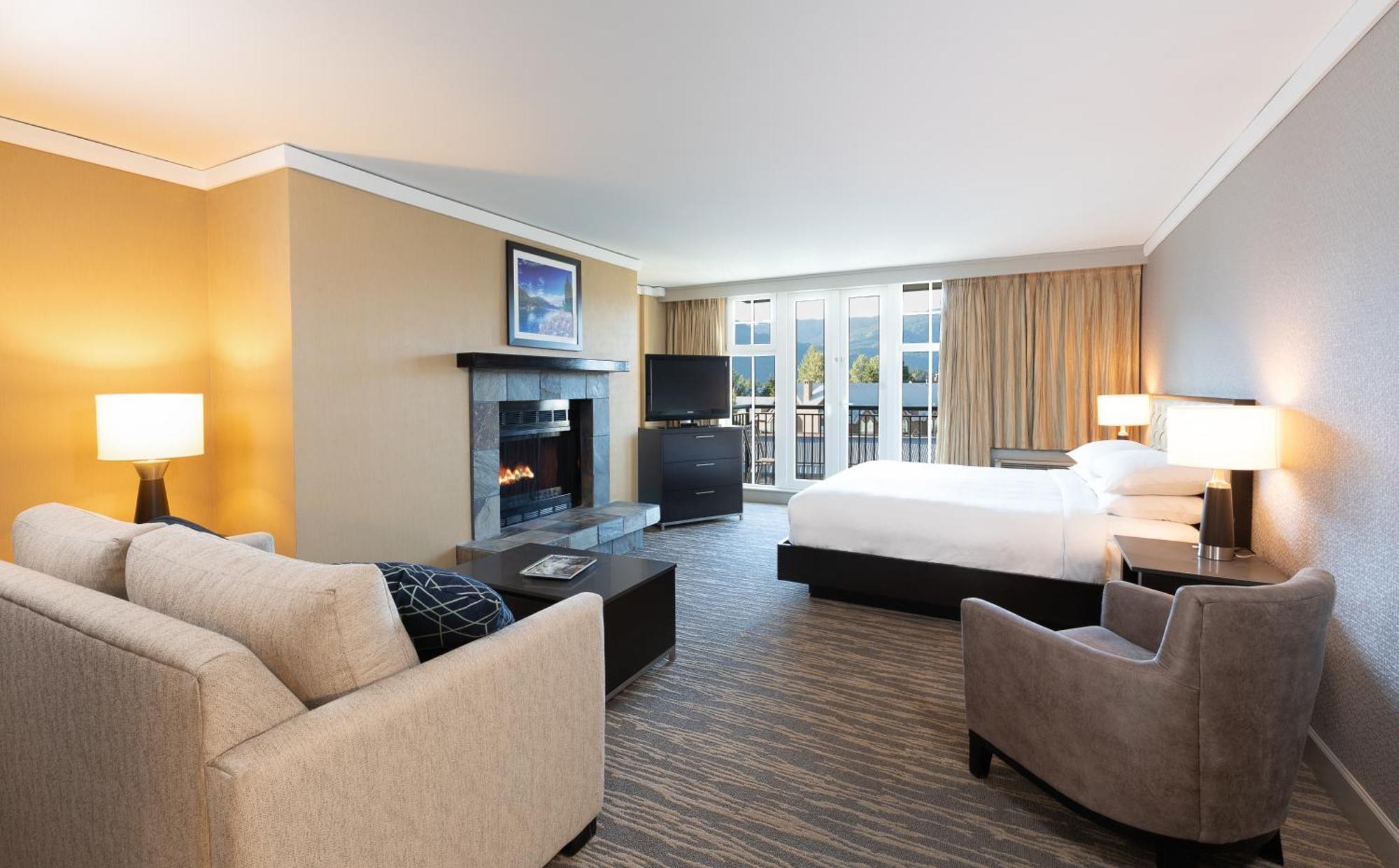 Hilton Whistler Resort & Spa Екстер'єр фото